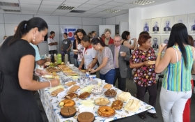 Servidores participaram de café-da-manhã.