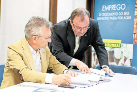 Secretário de Obras, Luiz Carlos Busato e Superintendente da Metroplan, Oscar Escher apresentaram o PIano Integrado de Transporte e Mobilidade Urbana