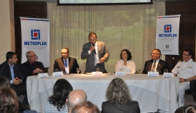 representantes dos Governos Federal, Estadual e Municípal discutem Plano Hidroviário Metropolitano