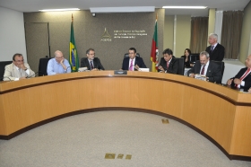 Representantes da Metroplan, EPTC, Ministério Público, Agergs concordam com o transporte hidroviário integrado