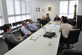 Presentes na reunião a equipe da Metroplan, Consultoria Rhama ,Empresa Magna Engenharia e Promotoria do Meio Ambiente.